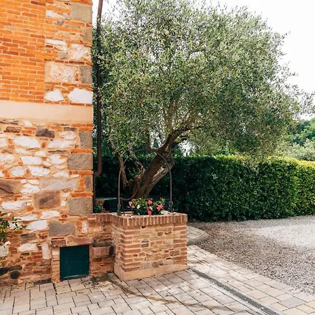 Villa Tenuta San Giovanni - Borgo Del Locumone